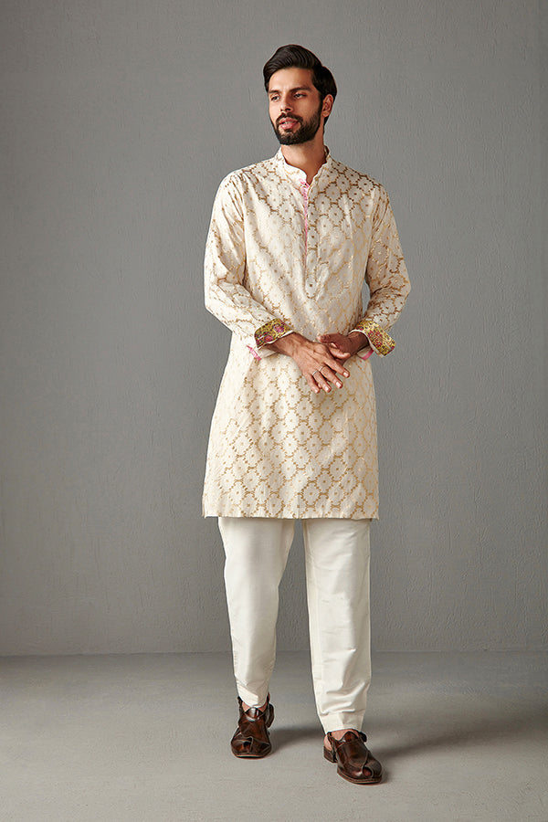 BLUSH PINK - MENS KURTA WITH BUNDI AND TROUSER SET