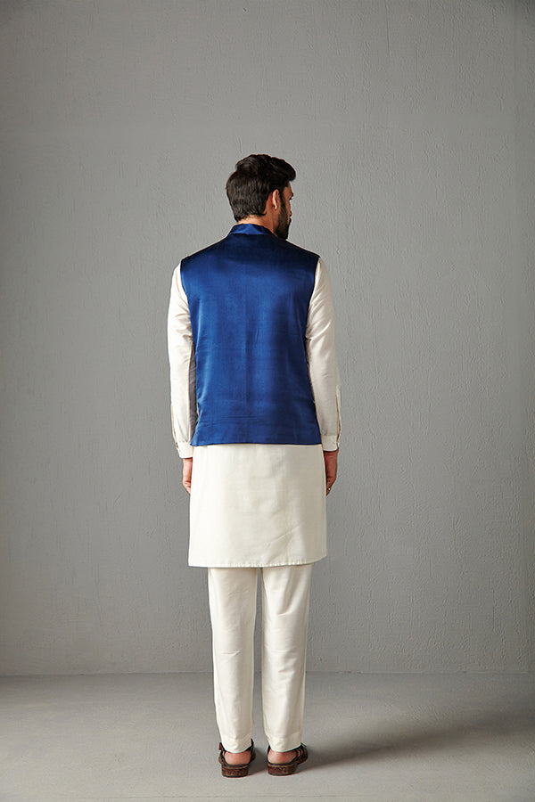 BLUE BUNDI WITH IVORY KURTA & TROUSER-KURA BUNDI SET