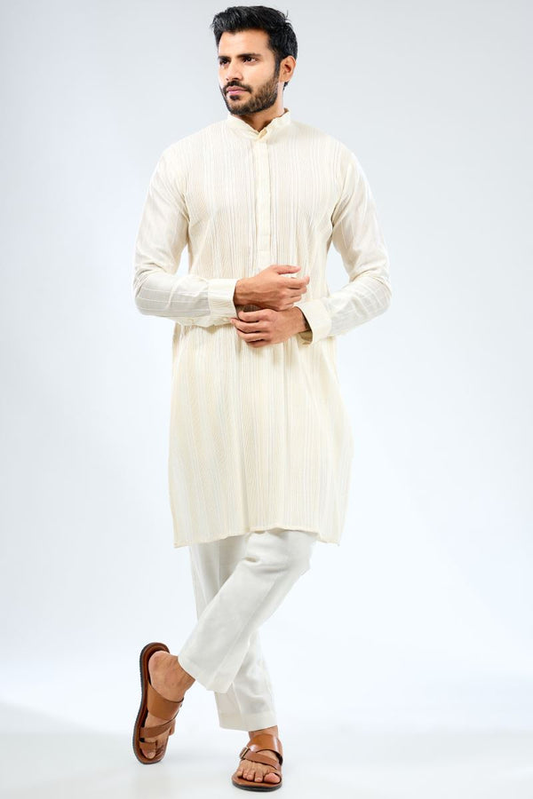 IVORY SILK UNLINED PINTUCK KURTA WITH MATCHING COTTON SILK PANTS