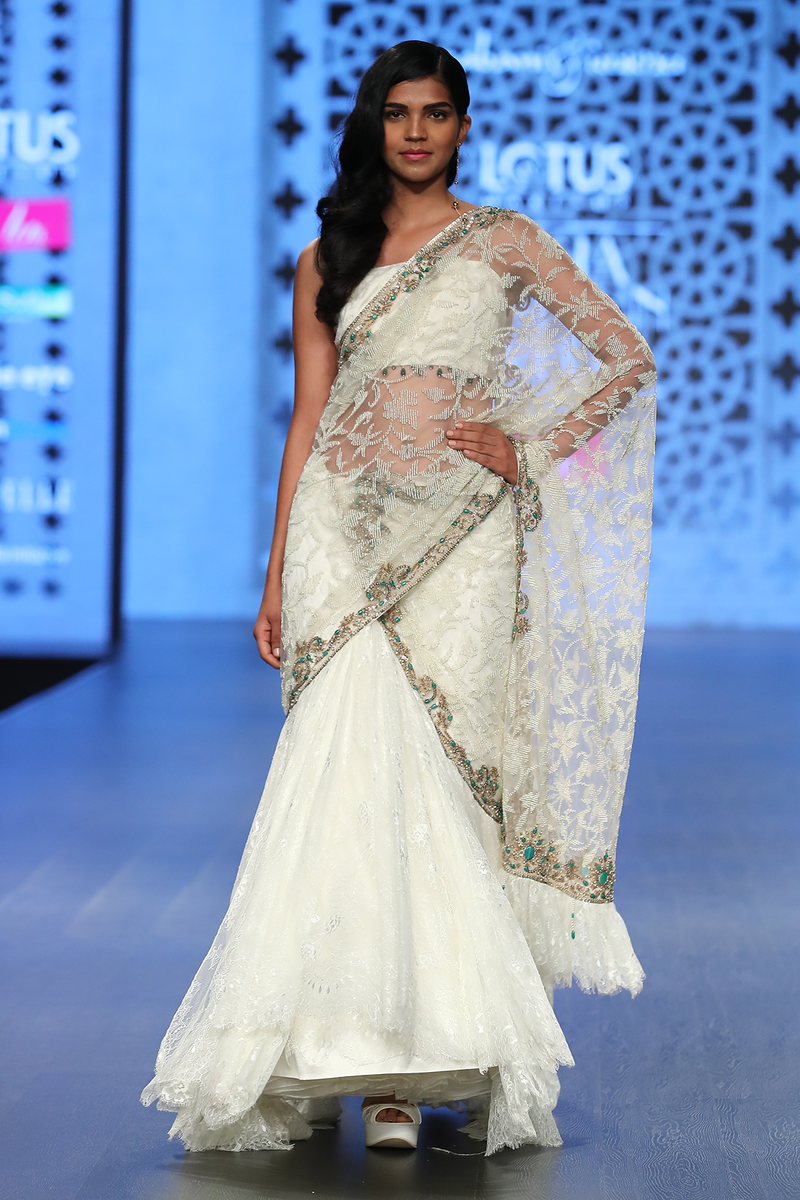 Ivory Net Fully Hand Embroidered Drape W. Lace Lehenga Saree/Lace Crino Petticoat Lace Bustier With Emerald Tassles