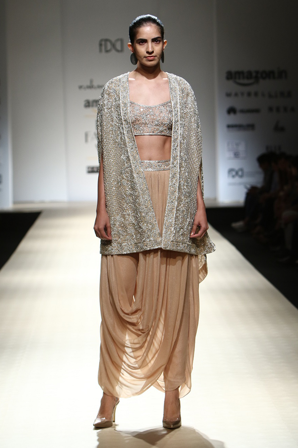 Honey Full Silver Embroidered Jacket Bop 31 Cape W/ Foil Lining W/ Foil Dhoti Trouser W/ Bustier