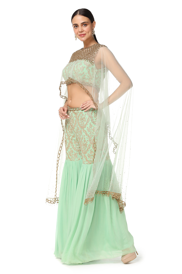 AQUA G-60 SHARARA WITH NET CAPE SET